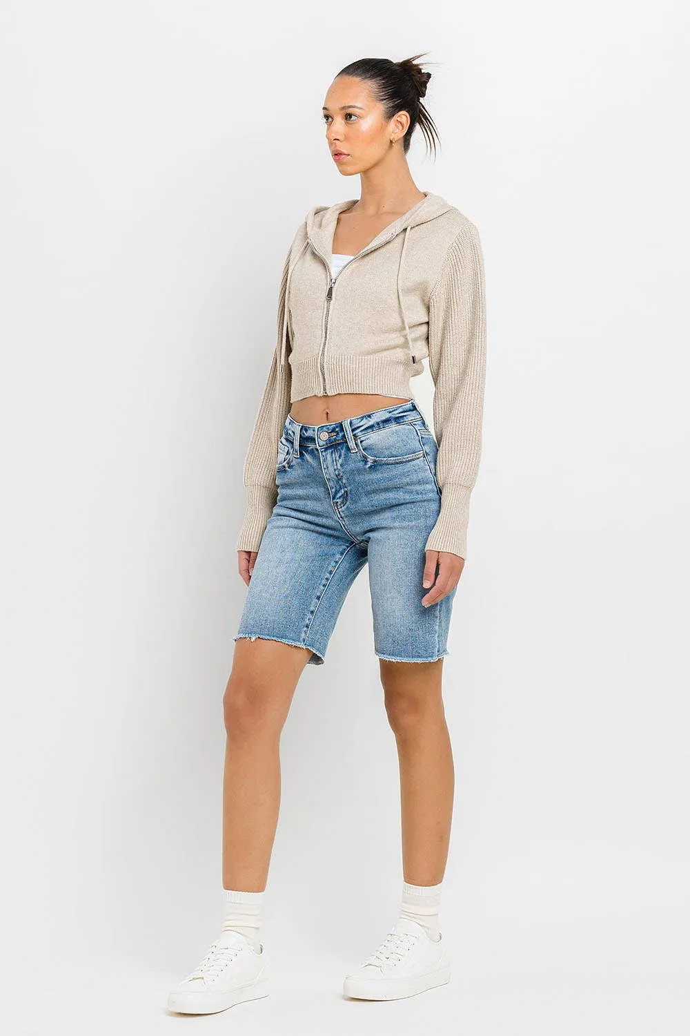 HIGH RISE RAW HEM BERMUDA SHORTS - Vervet