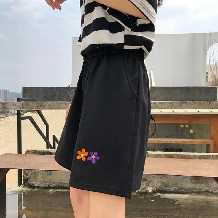 High Waist Shorts With Flower Embroidery