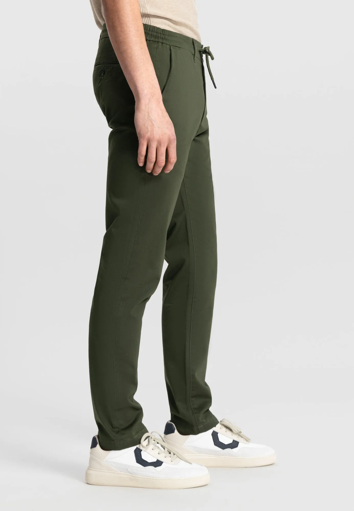 The Lancaster Tapered Jogger Twill Knit